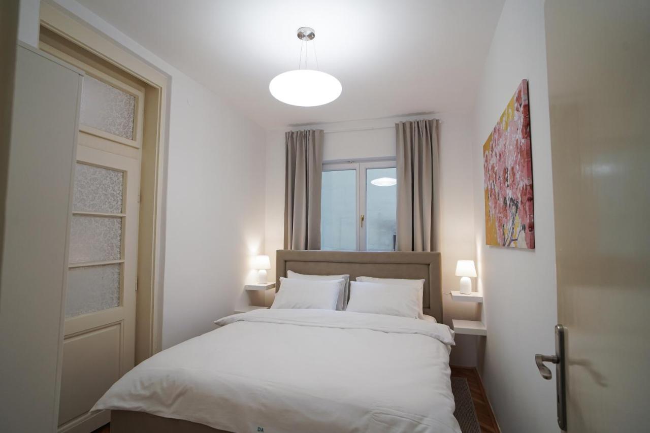 Quiet Luxury Family Apt Belgrade Fortress Center Esterno foto